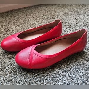 Vionic Caroll Ballet Flat Size 7.5 Red